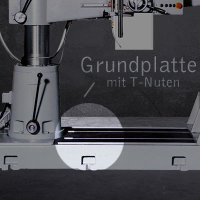 Grundplatte mit T-Nuten als Ausstattungsmerkmal der AB 30/R Modelle